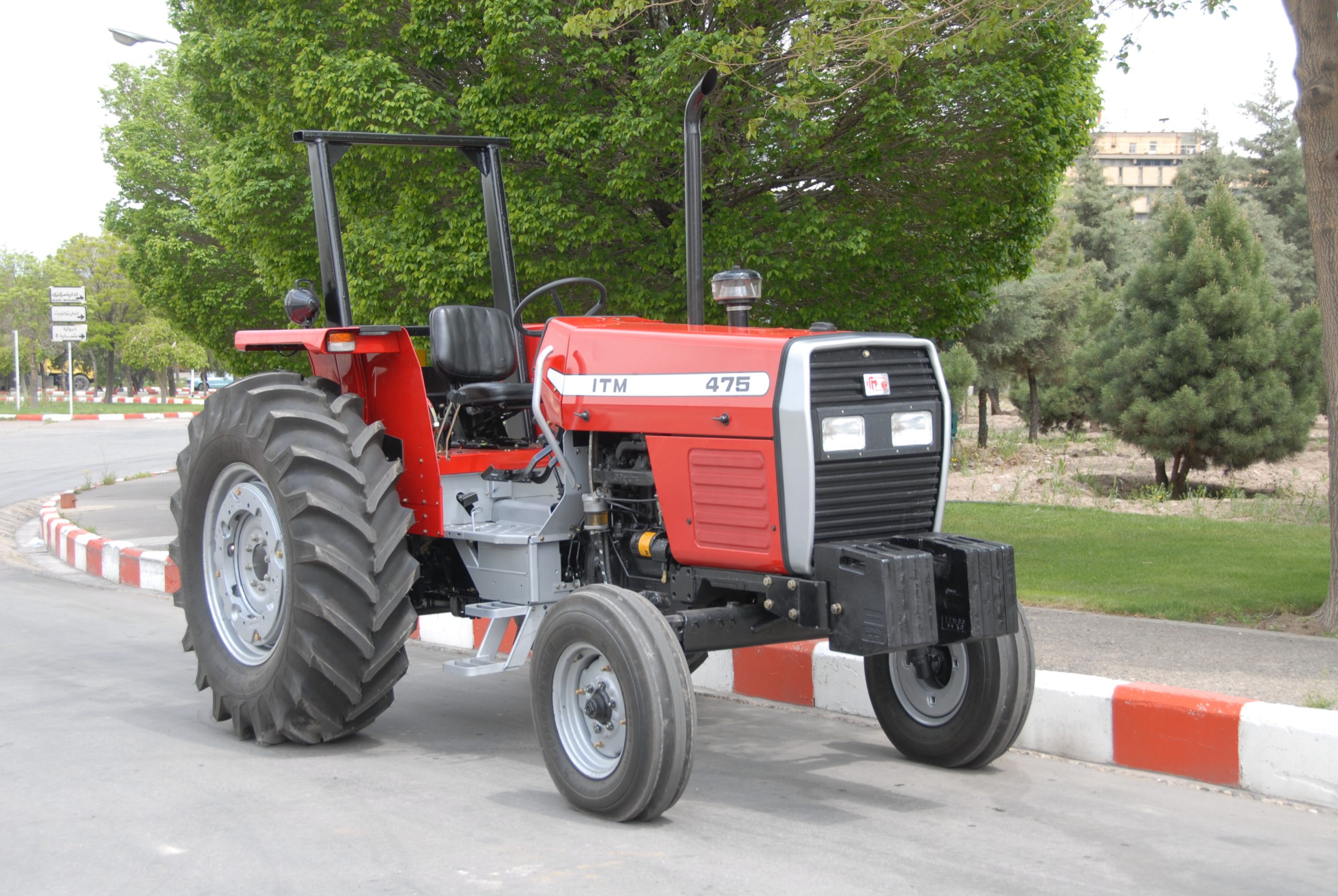 مشخصات تراکتور 475 تک دیفرانسیل - ITM 475 2WD